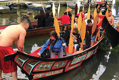 Community longboat